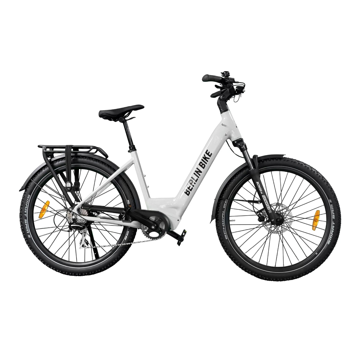 SUV Trekking Long Range E-Bike bei Nutzung auf Stadtwegen und Freizeitstrecken